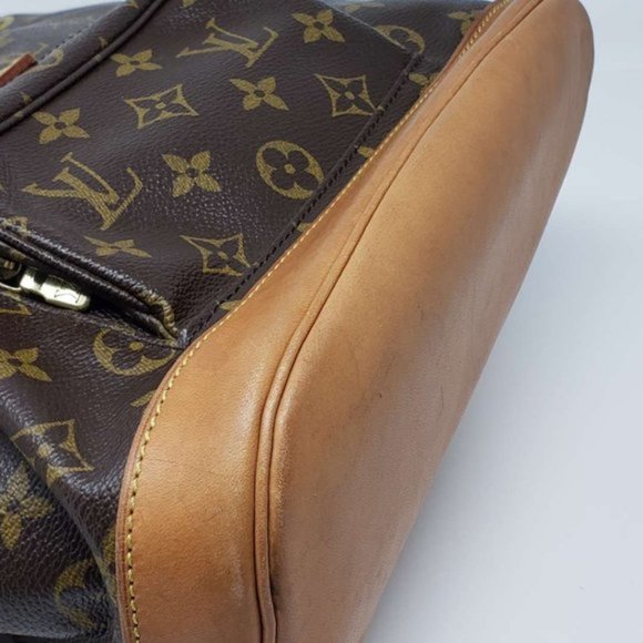 Auth Louis Vuitton Monogram Montsouris PM Backpack - Picture 9 of 16